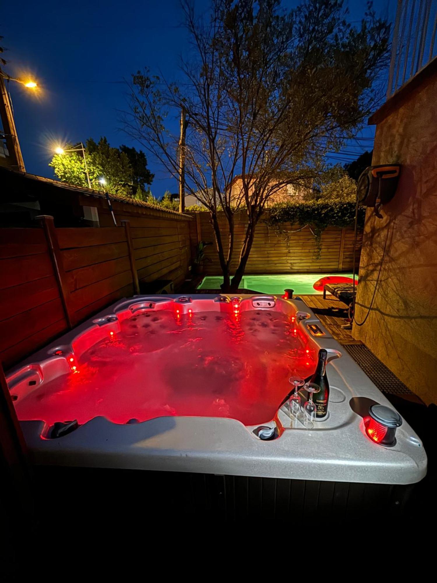Villa Maison Avec Piscine Et Jacuzzi Proche Des Plages Toulon