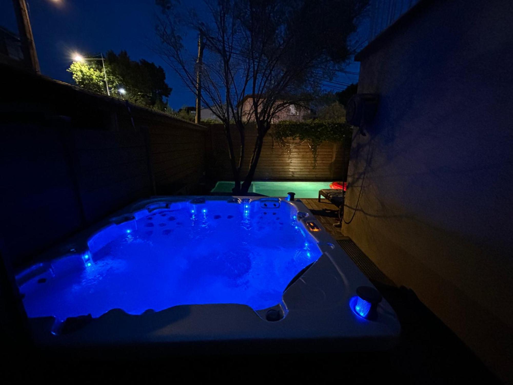 Maison Avec Piscine Et Jacuzzi Proche Des Plages Villa *